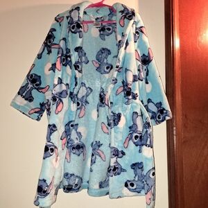 Blue Stitch Patterned Fleece Robe